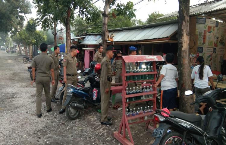 Laporan Warga Di Medsos Resmi Pol PP Badung, Ini Tindakan Pol PP Badung Di Jalan Malboro